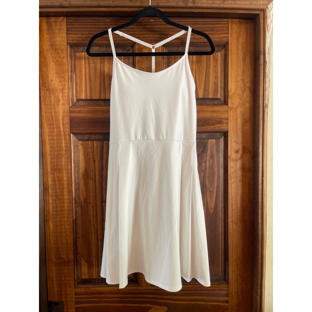 Tommy Bahama racquet and paddle athletic dress size large